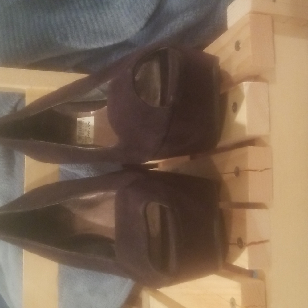 Suede Platforms - Picture 9 of 9